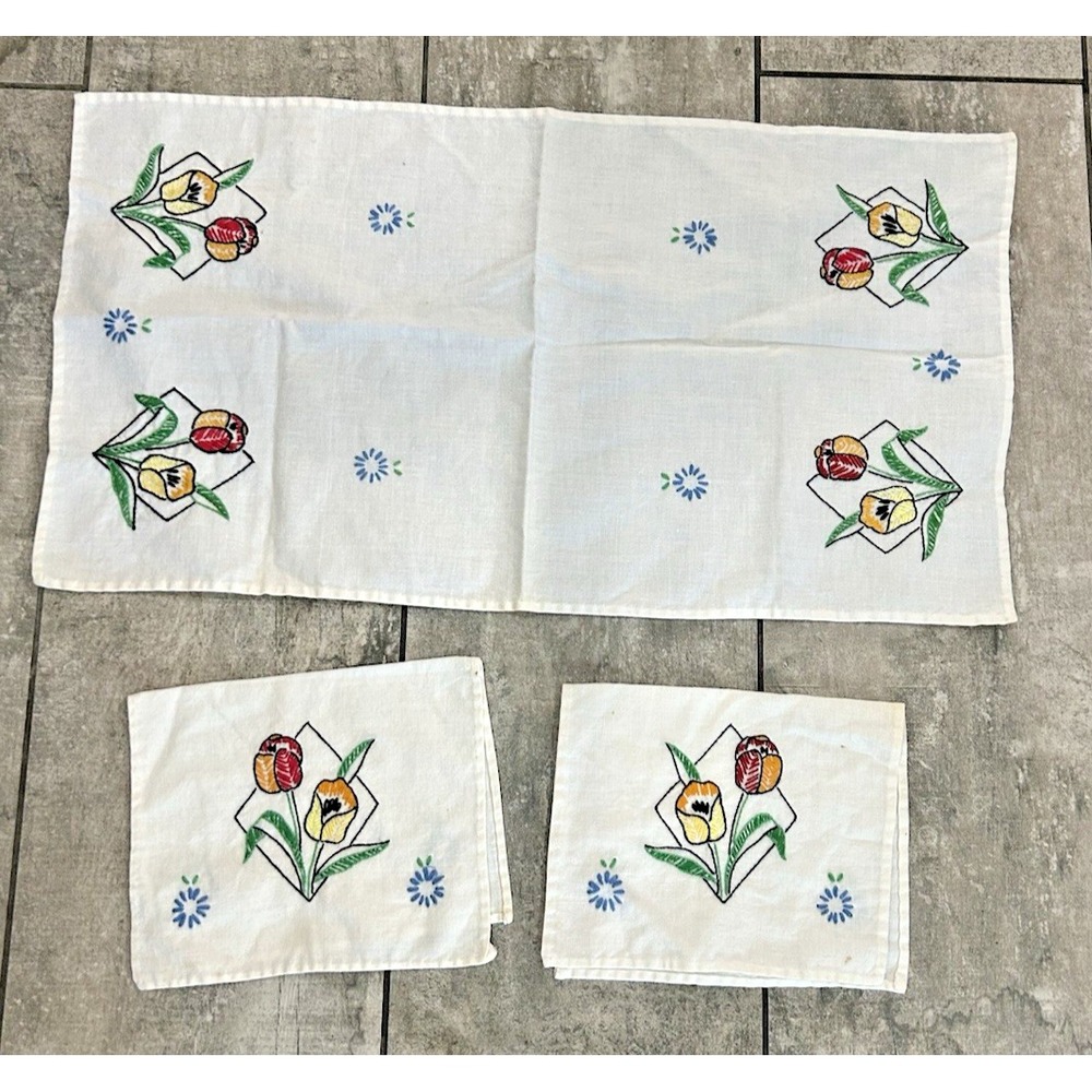Vintage Cross Stitch Napkin Set Tulip Flowers‎ Country Cottage Kitchen Farmhouse